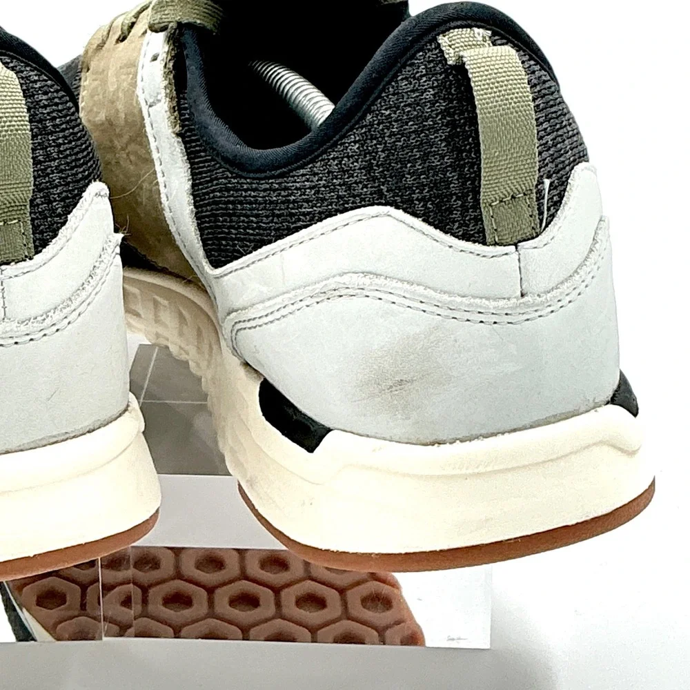 New Balance brand new